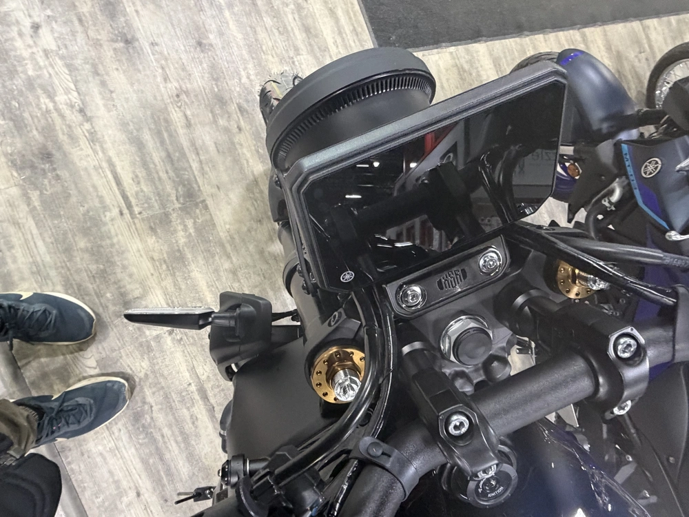 2026 Yamaha Xsr900 Raven alt