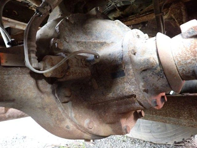 International 7600 2010