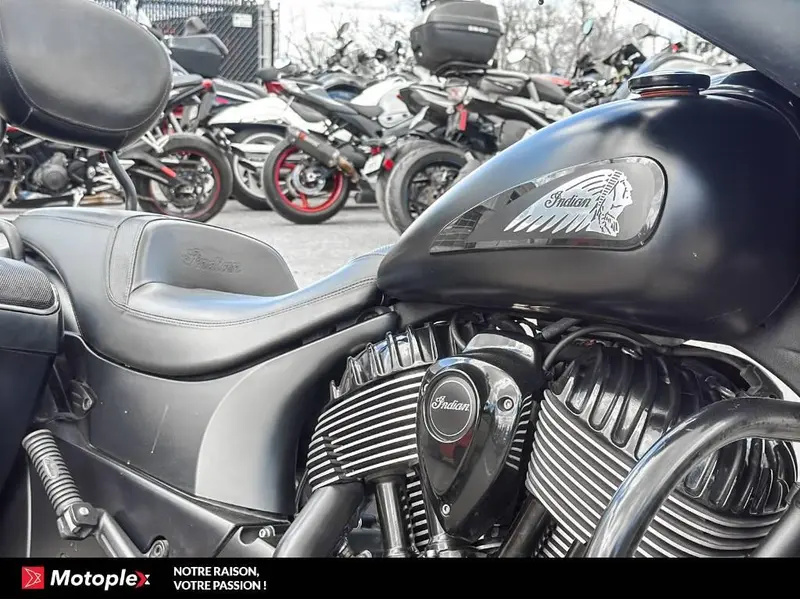 2019 Indian Motorcycle CHIEFTAIN DARKHORSE