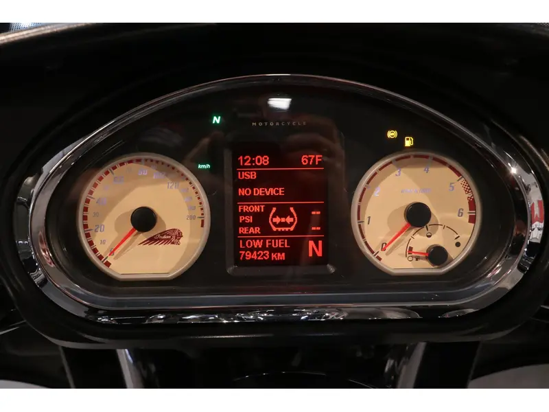 2014 Indian Motorcycle CHIEFTAIN 111 thumbnail 7