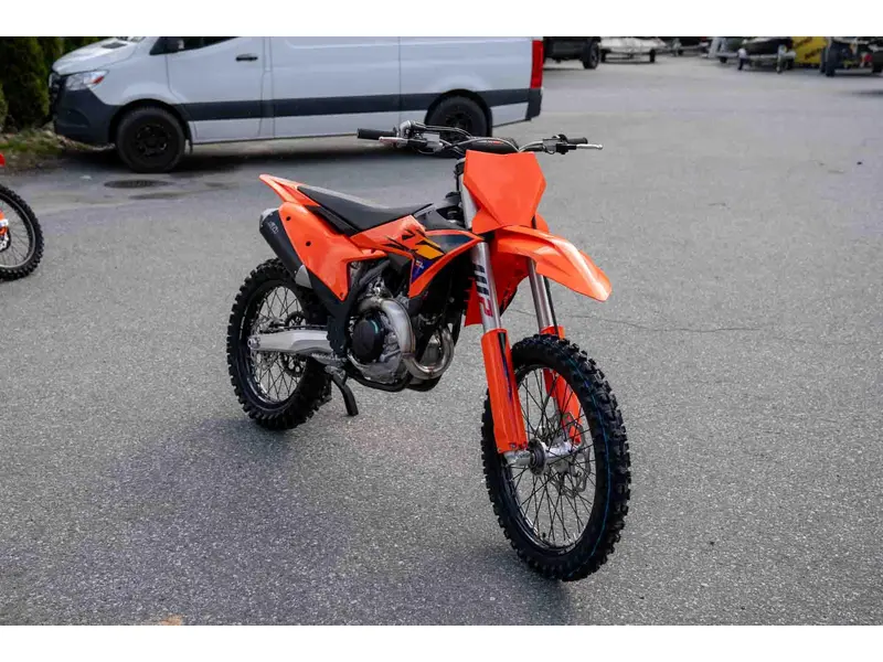 2026 KTM 450 SX-F thumbnail 5