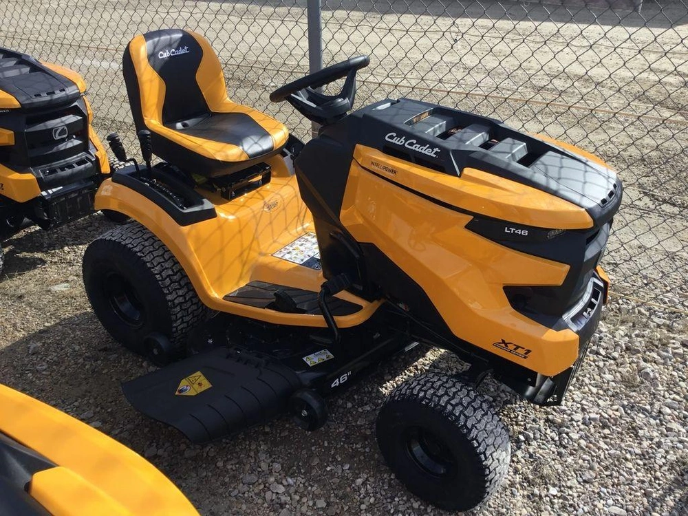 2026 Cub Cadet Xt1 Euduro Series™ Xt1 Lt46 Intellipower alt