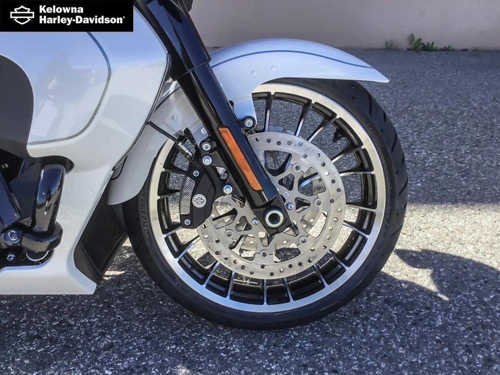 2026 Harley-davidson Flhxl - Street Glide® Limited alt