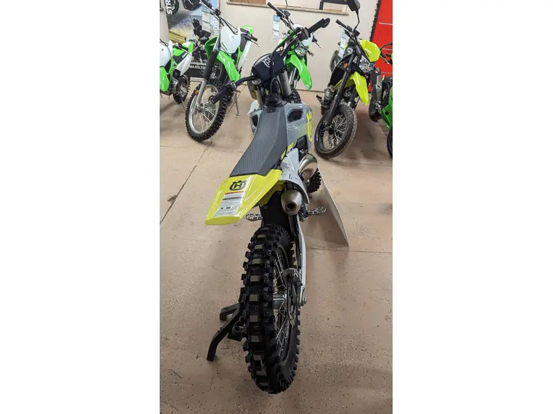 2024 Husqvarna Motorcycles TC 250 thumbnail 11