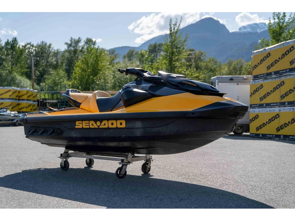 2022 Sea-doo Pw Gtr 230 Ibr Aud Bk 22 alt