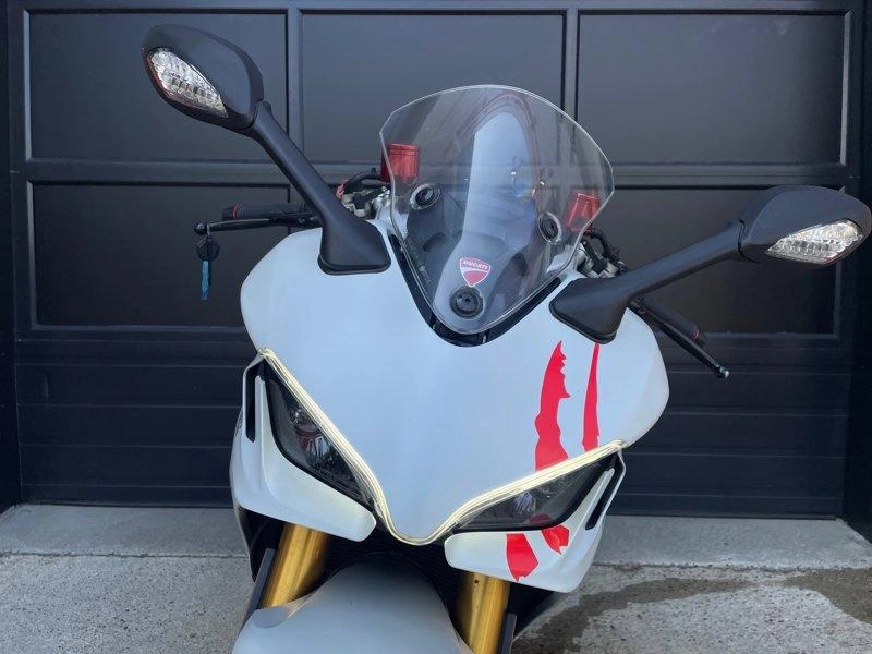 2021 Ducati Supersport S 950 alt