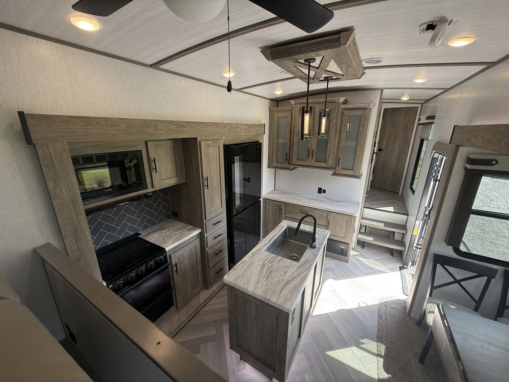 Wildwood 372rd 2022 alt