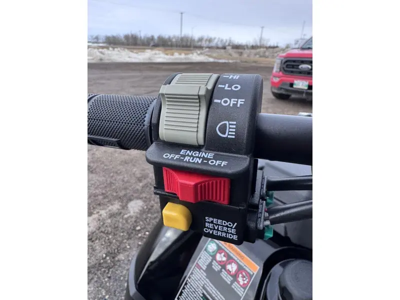 2026 Polaris Sportsman Touring 850 Premium Onyx Black thumbnail 17