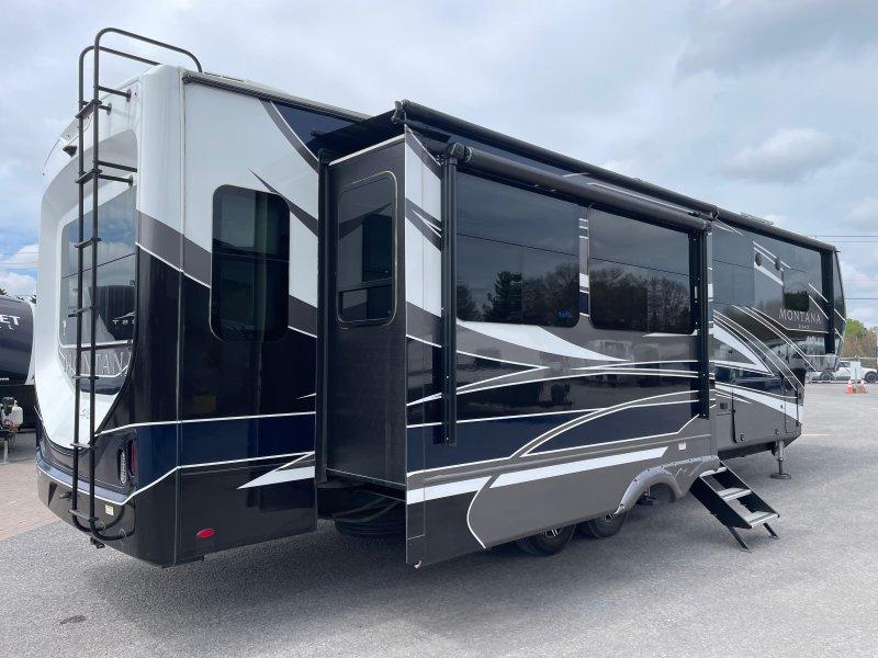 2022 Keystone RV Montana thumbnail 2