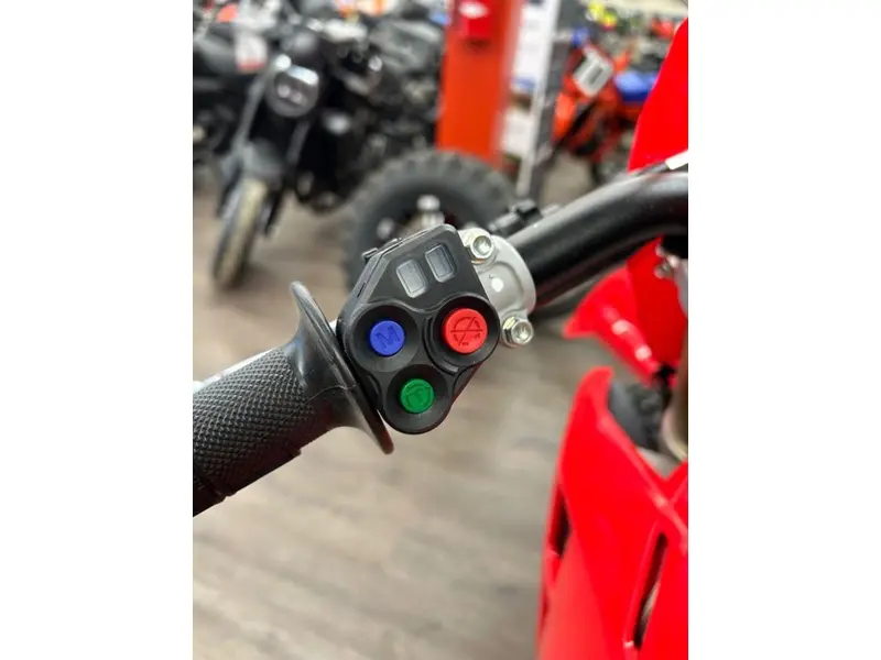 2026 Honda CRF250R thumbnail 8