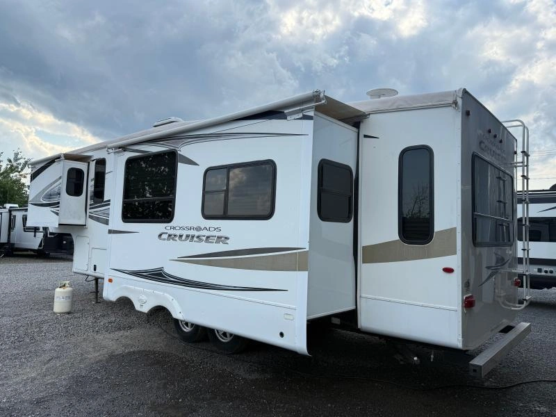 Crossroads Cruiser 32mk 2011 alt