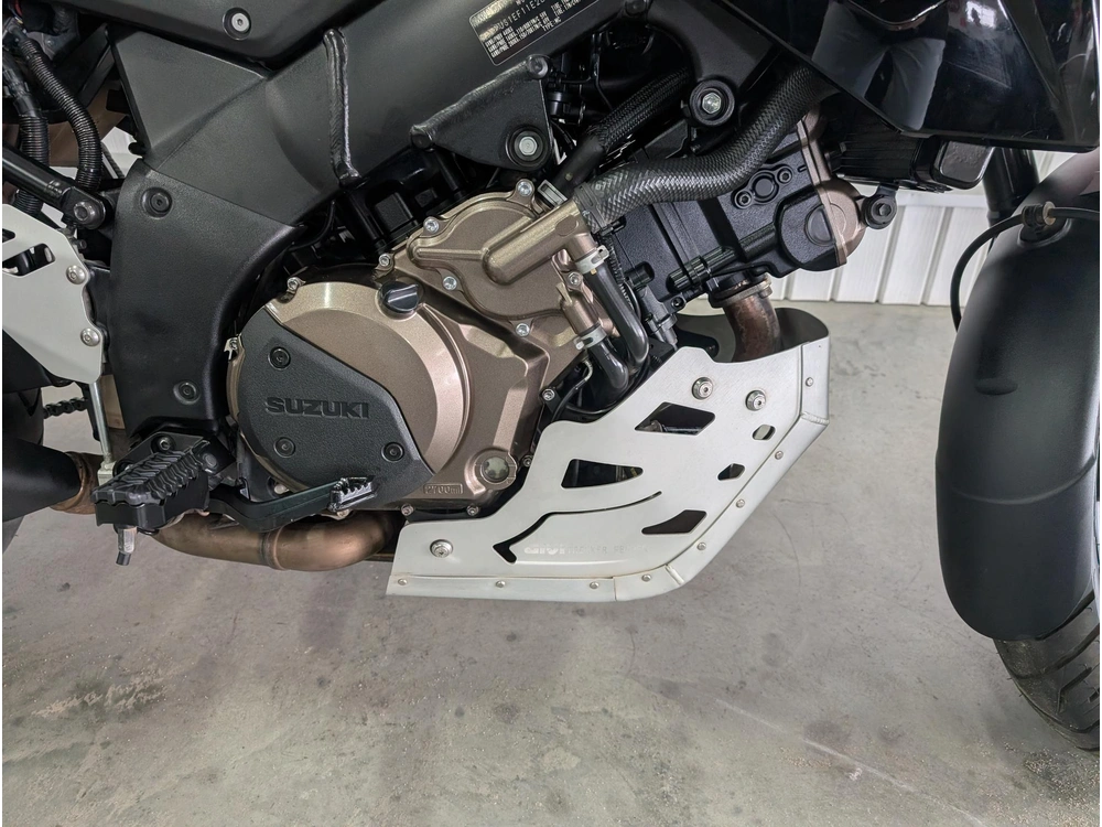 Suzuki V-strom 1050 2020 alt