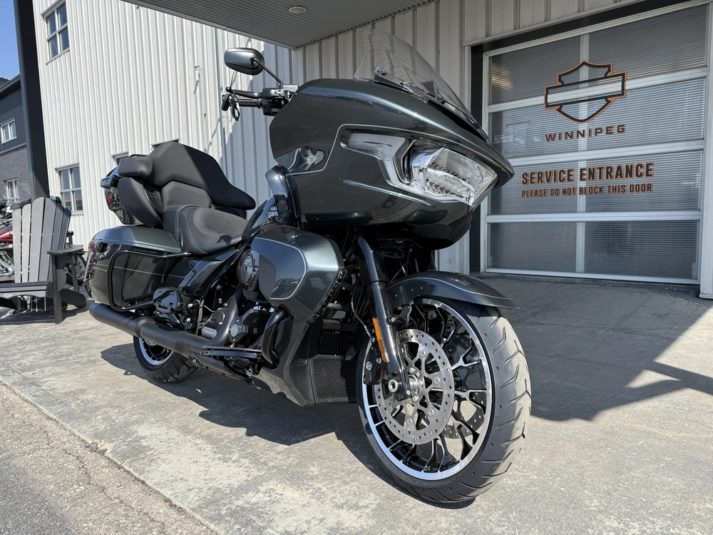 2026 Harley-davidson Road Glide Limited alt