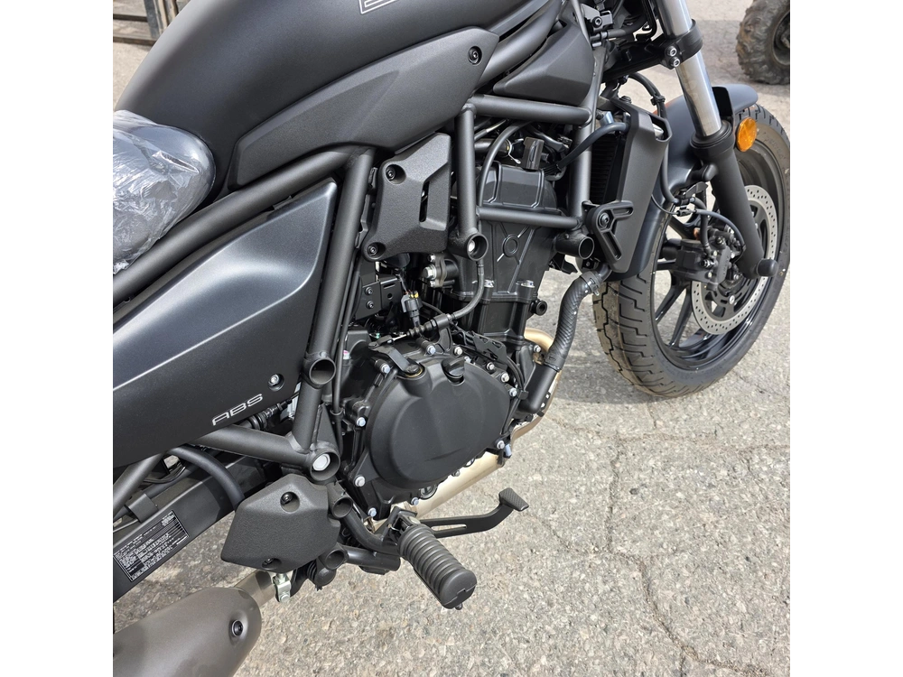 2025 Kawasaki Eliminator 500 alt
