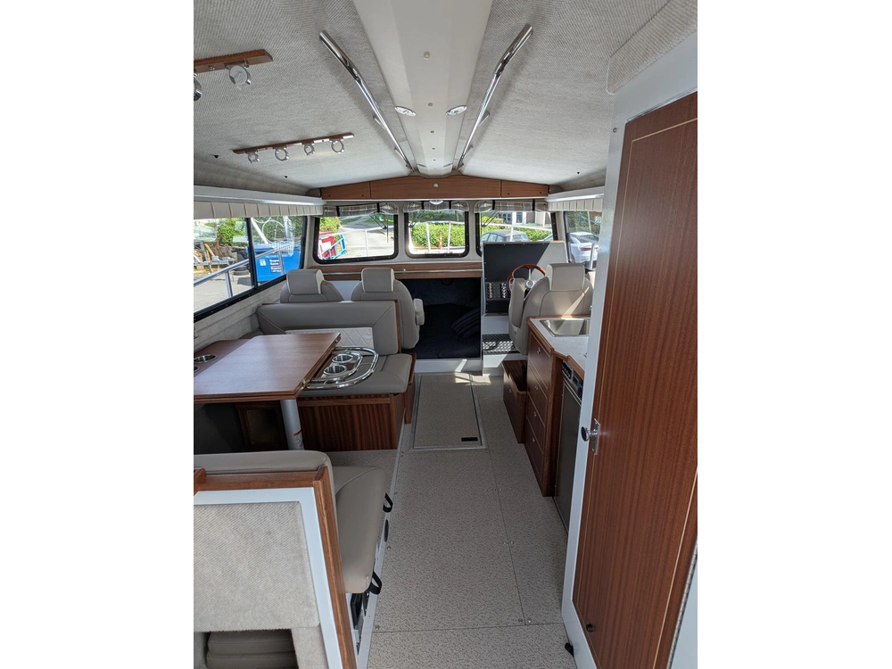 2026 Kingfisher 3425 Gfx alt