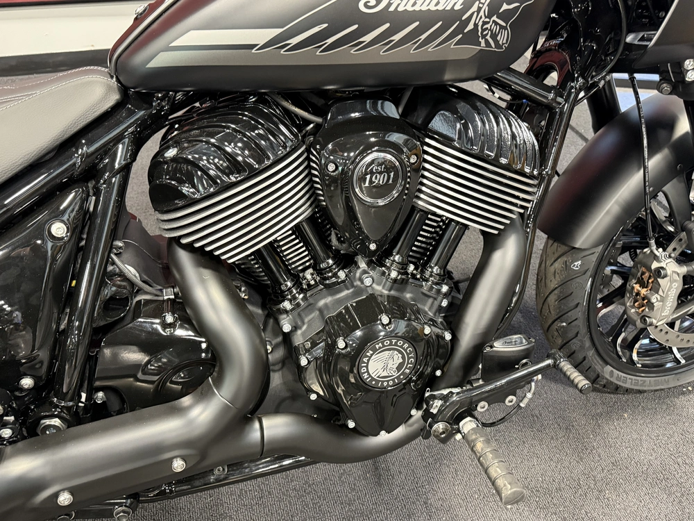 2026 Indian Motorcycle Sport Chief Rt alt
