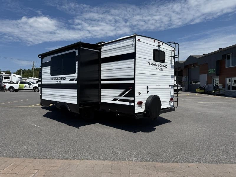 Grand Design Transcend 221rb 2024 alt
