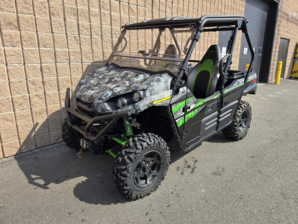 2019 Kawasaki Teryx Camo alt