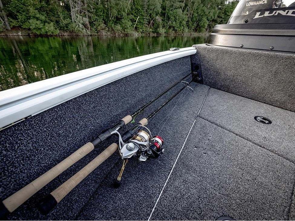 2025 Lund Boat Co 1775 Impact Xs alt