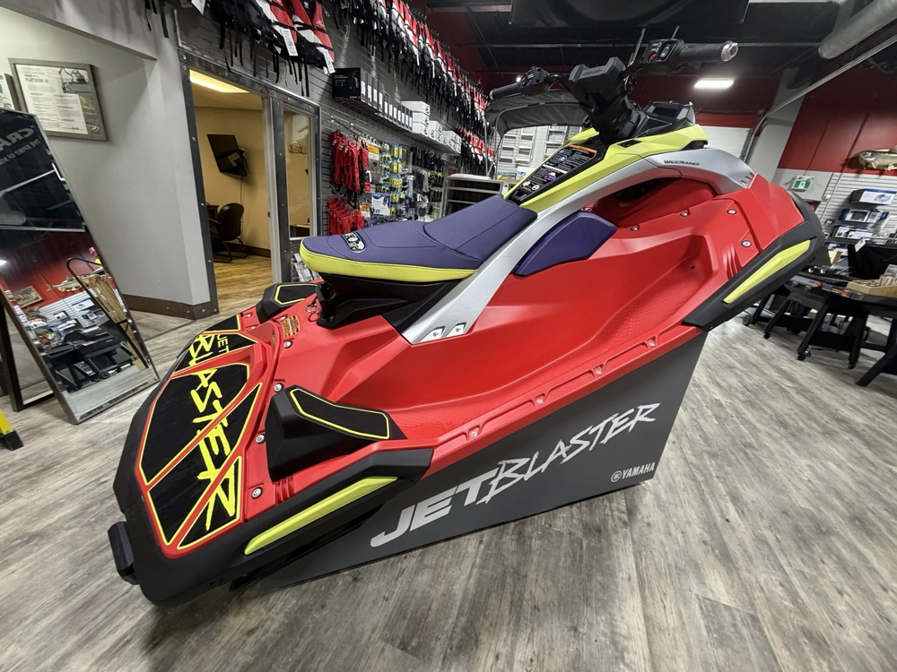 2026 Yamaha Jetblaster Pro 2-up Imperial Red/nightshade alt
