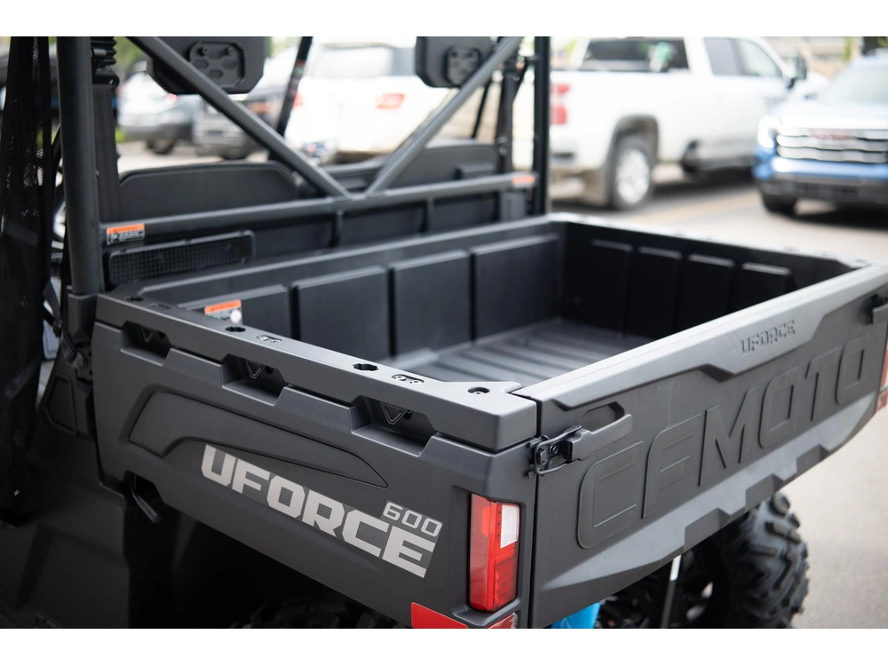 2026 Cfmoto Uforce 600 alt