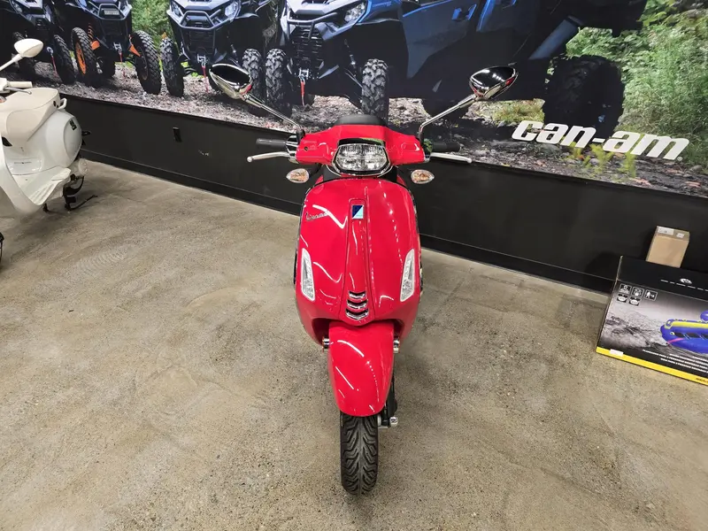 2022 Piaggio SPRINT 50 IGET MY22 thumbnail 2