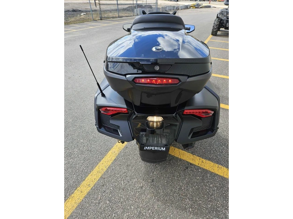 Can-am Rt Limited 2022 alt
