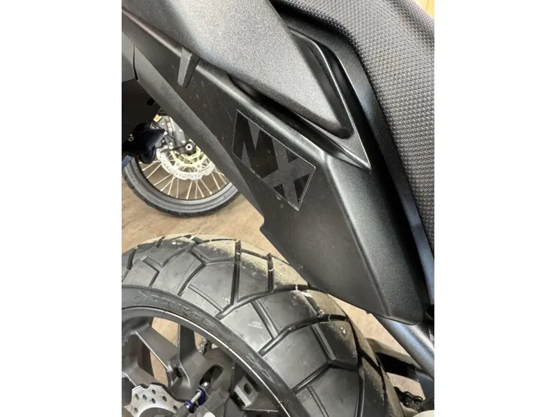 2025 Honda NX500 thumbnail 12