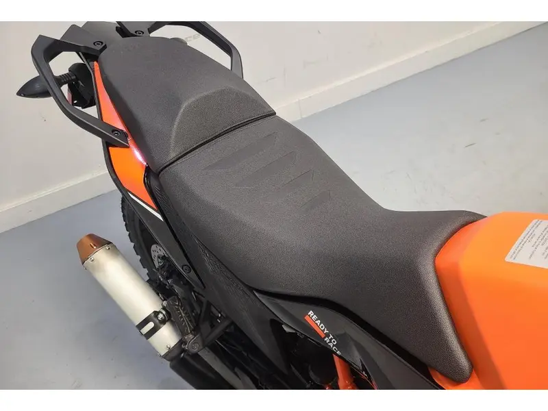 2023 KTM 390 ADVENTURE thumbnail 4