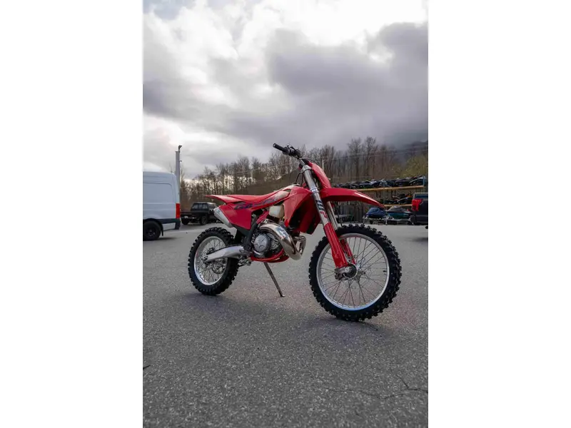 2025 GASGAS EX 300 thumbnail 4