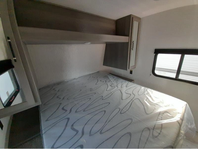 Keystone Rv Hideout 291br 2025 alt