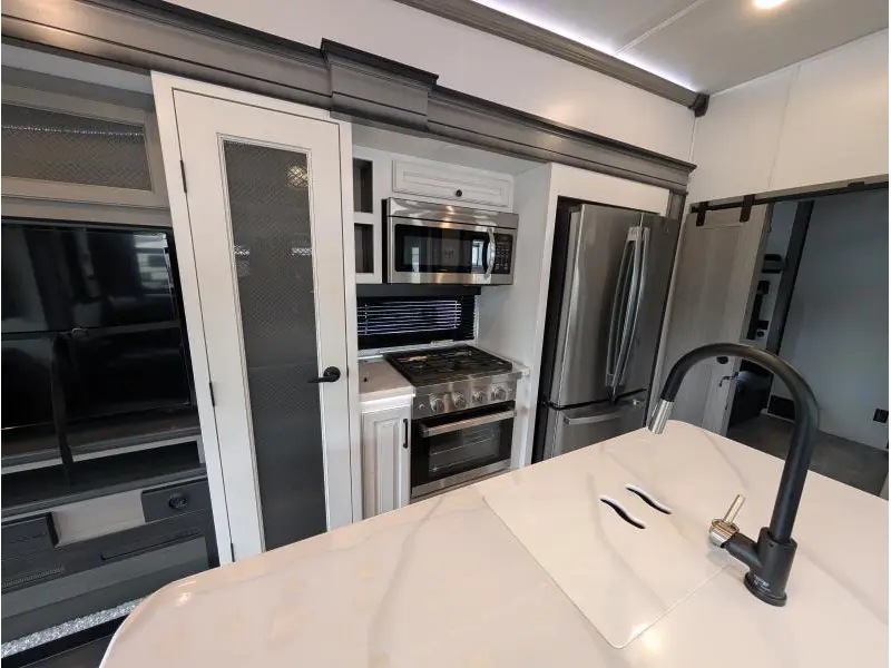2023 Keystone RV Montana