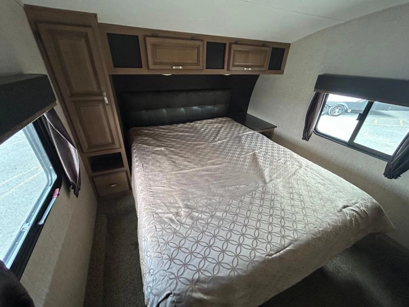 Crossroads Cruiser 25se 2017 alt