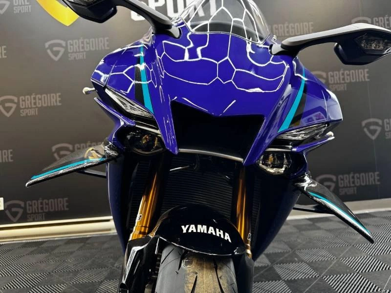 2026 Yamaha Yzf-r1 alt