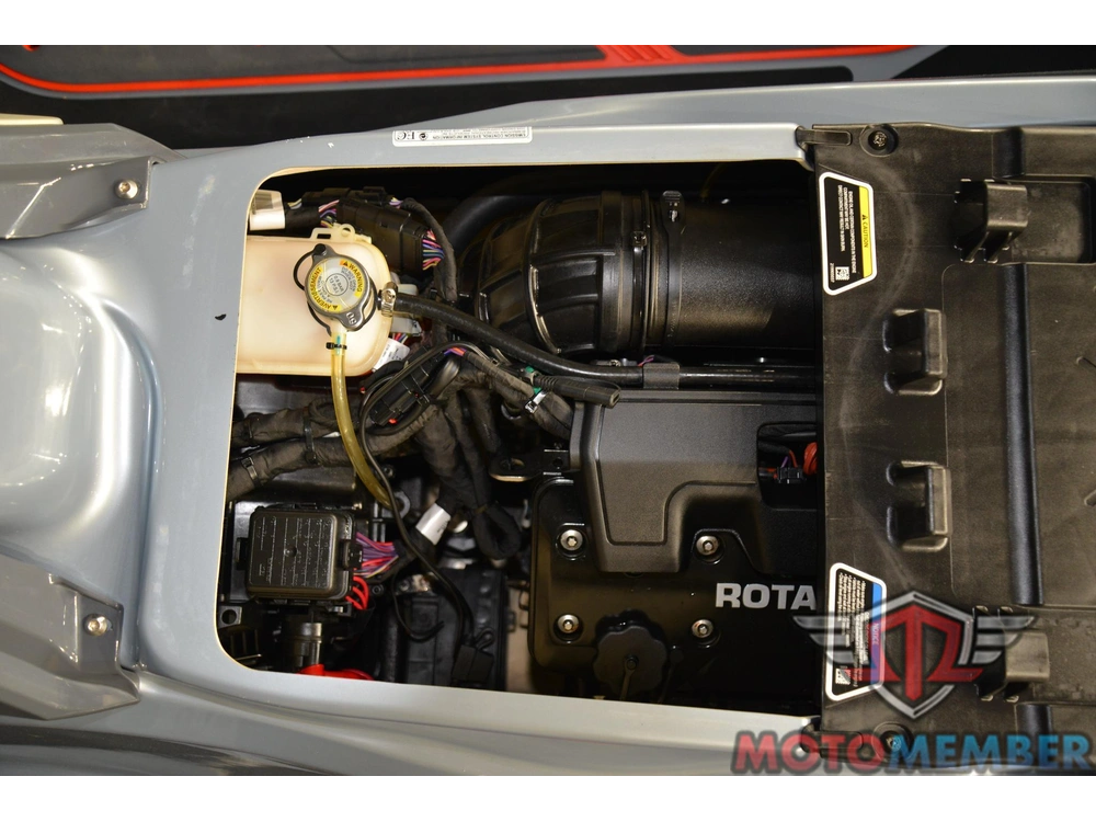 2024 Sea-doo Rxt-x™ 325 Ice Metal / Manta Green alt
