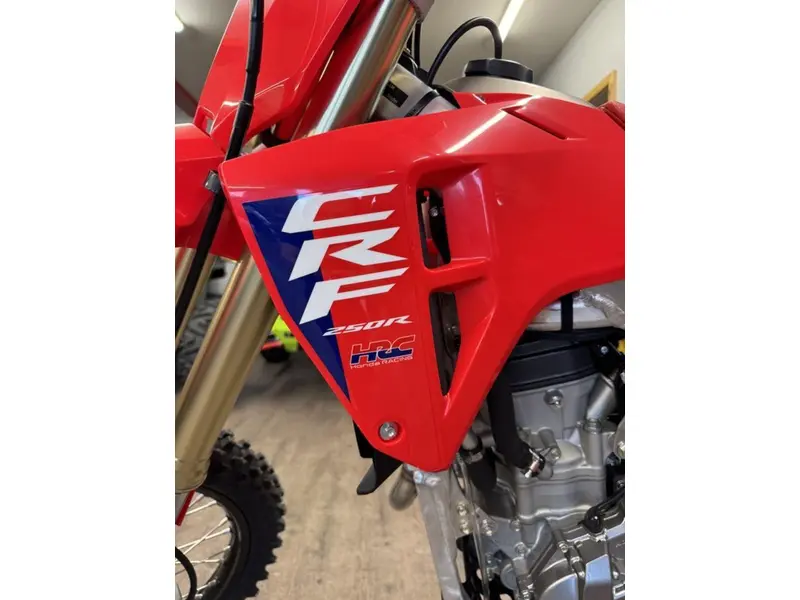 2026 Honda CRF250R thumbnail 10