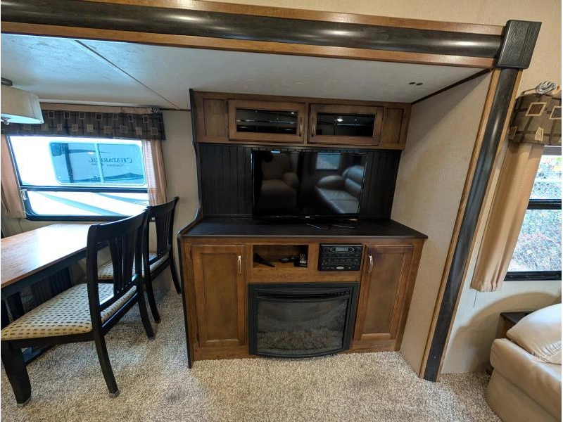 Coachmen Chaparral 29rls 2016 alt
