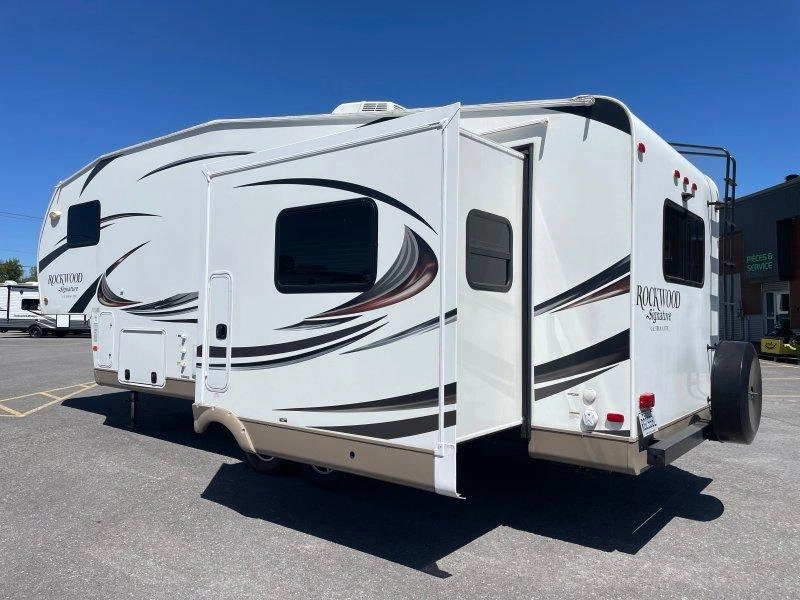 Forest River Rockwood Signature 8265ws 2016 alt