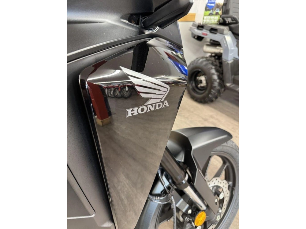 2025 Honda Nx500 alt
