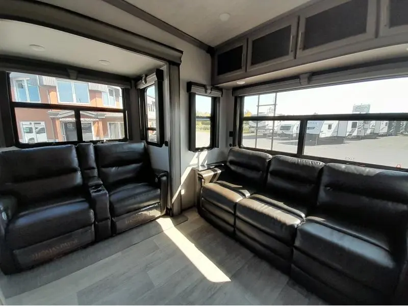 2021 Keystone RV Montana