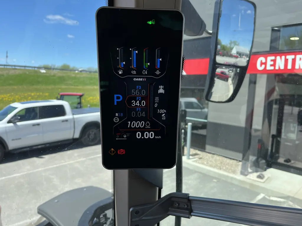 2024 Case IH Optum 300 CVX