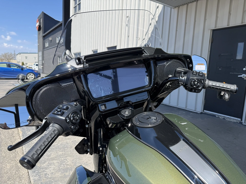 2026 Harley-davidson Street Glide Limited alt