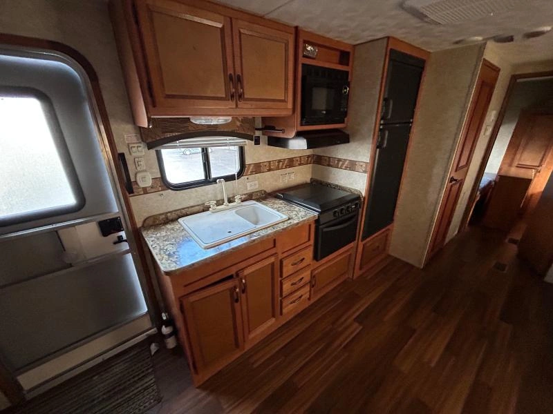 2014 Gulfstream Conquest 279qbl alt