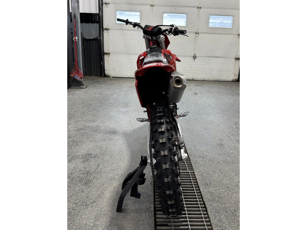 2026 Gasgas Mc 250f alt