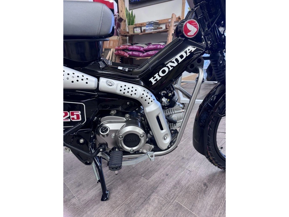 2026 Honda Trail 125 alt