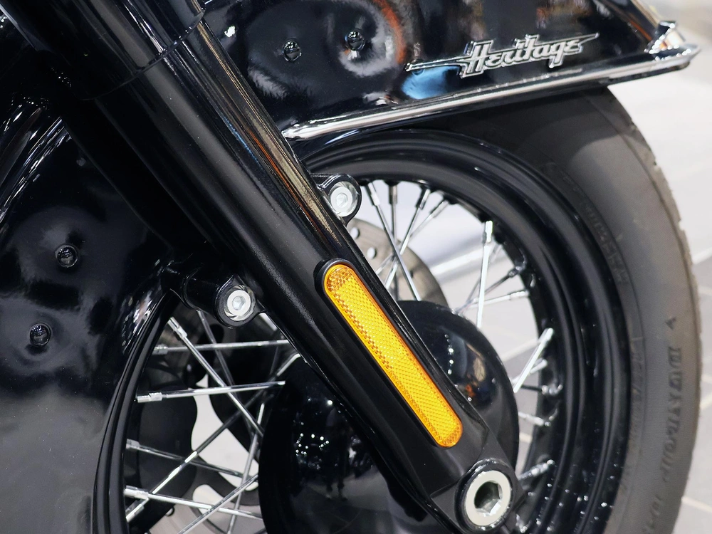 2023 Harley-davidson Softail Heritage Flhcs alt