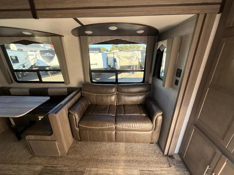 Crossroads Volante 295bh 2021 alt