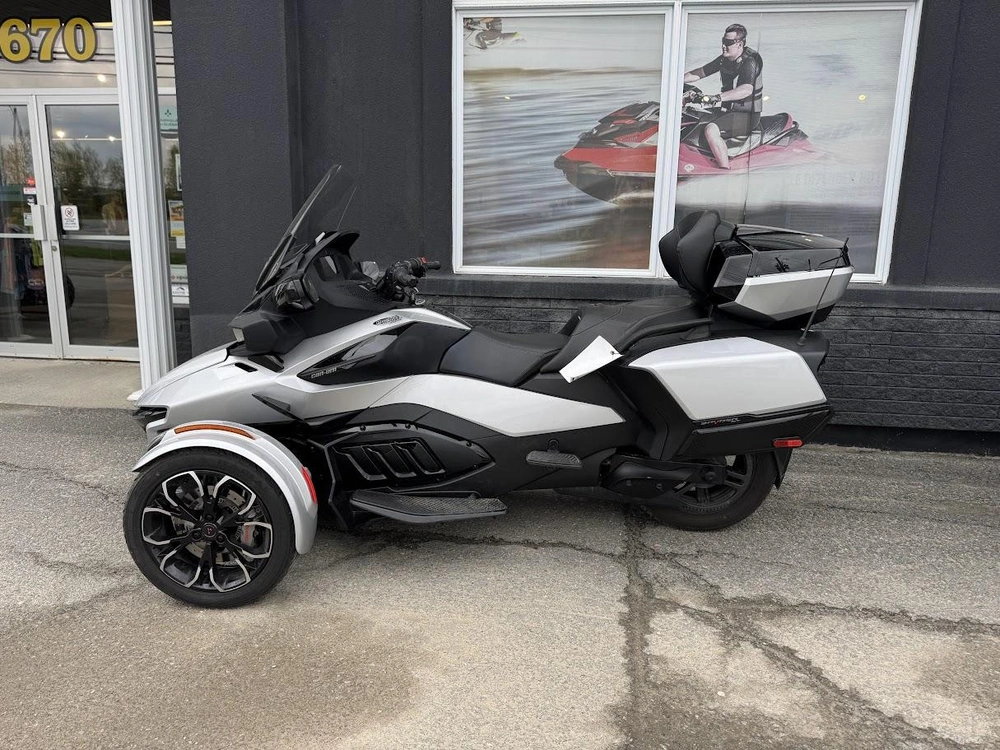 2022 Can-am Rt Limited alt
