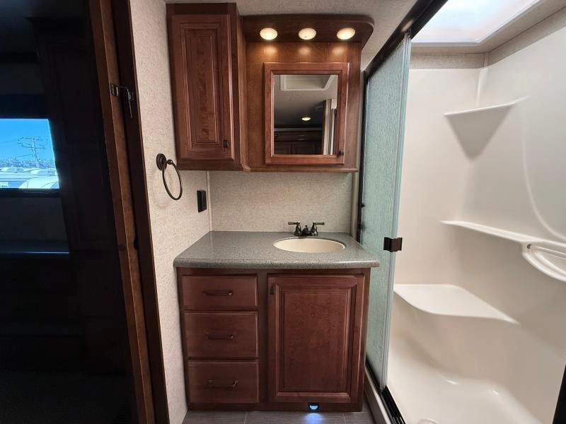 Heartland Big Country 3560s 2018 alt