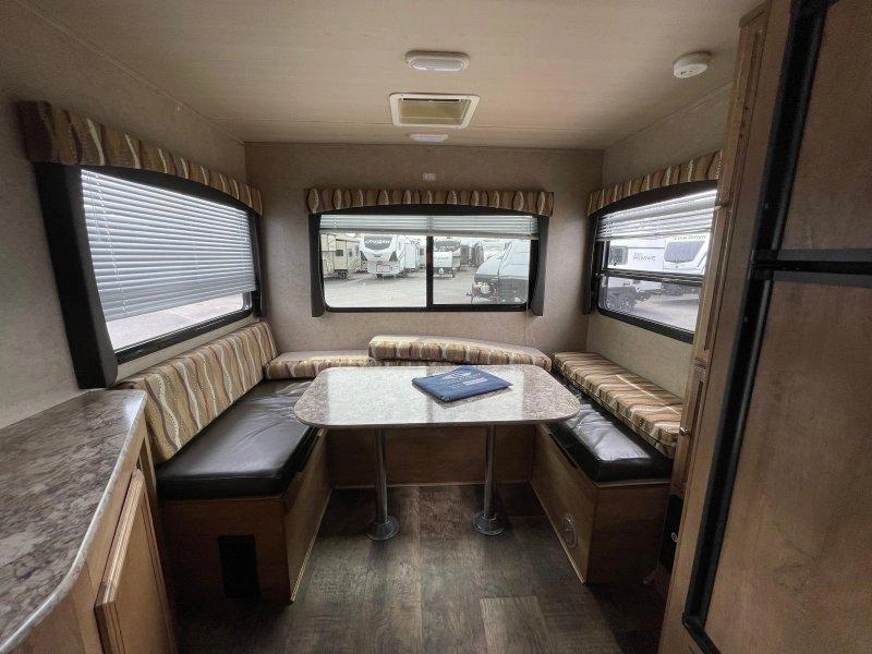2018 Gulfstream Matrix 22uld alt